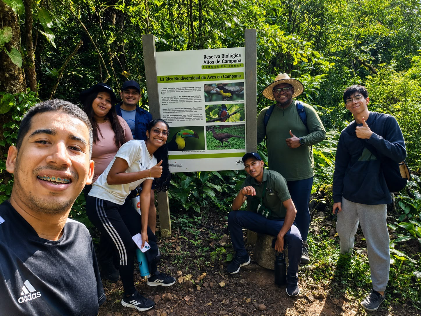 Estudiantes de Gestión Ambiental fortalecen su aprendizaje en gira académica a la Reserva Forestal Altos de Campana