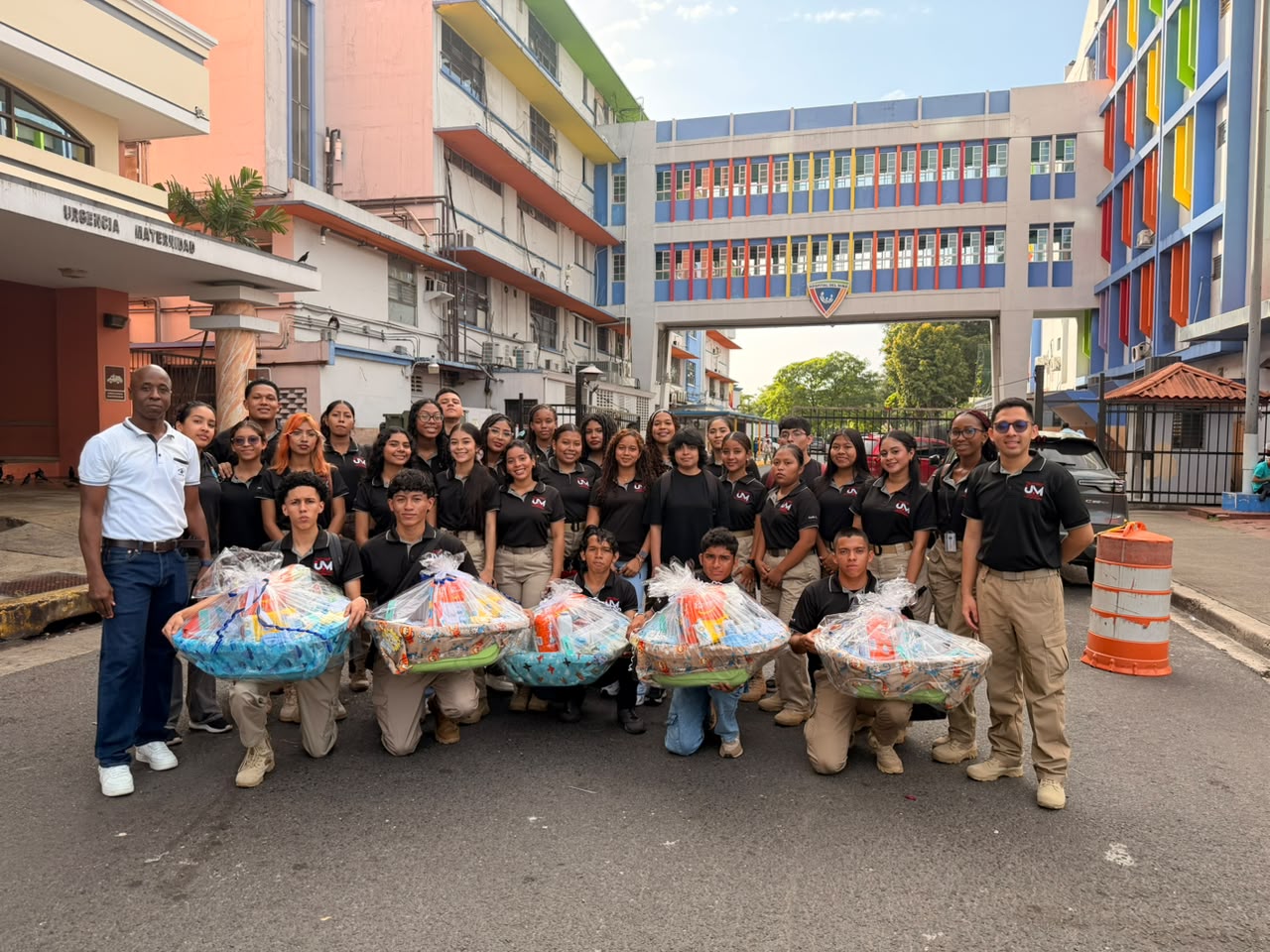 Mensaje de solidaridad a familias de la Maternidad del Hospital Santo Tomás