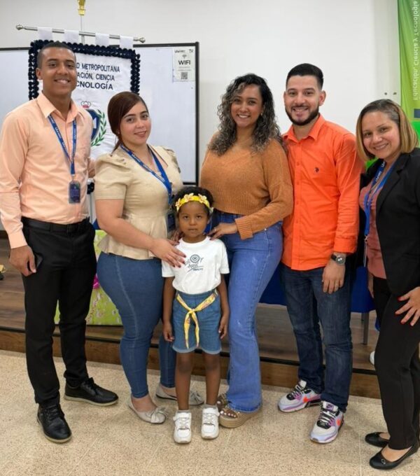 Recibimos con cariño a Alison Martínez su ahijada de Relevo por la Vida