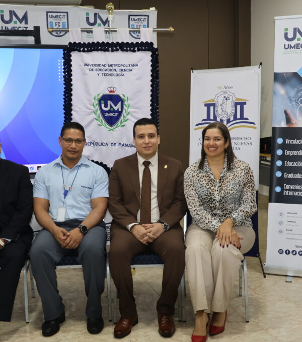UMECIT impulsa la actualización profesional y fortalece el vínculo con sus graduados