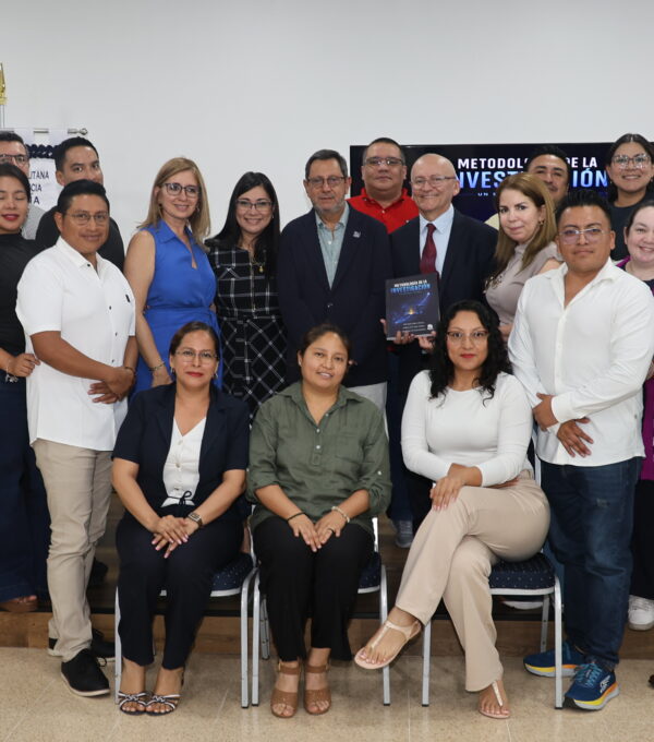 Doctorandos ecuatorianos fortalecen su formación científica durante movilidad académica internacional en Panamá