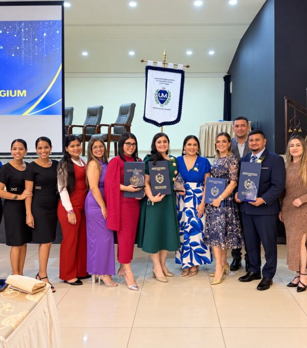 Premio Vestigium 2026 reconoce a graduados que dejan huella en Santiago y Chitré