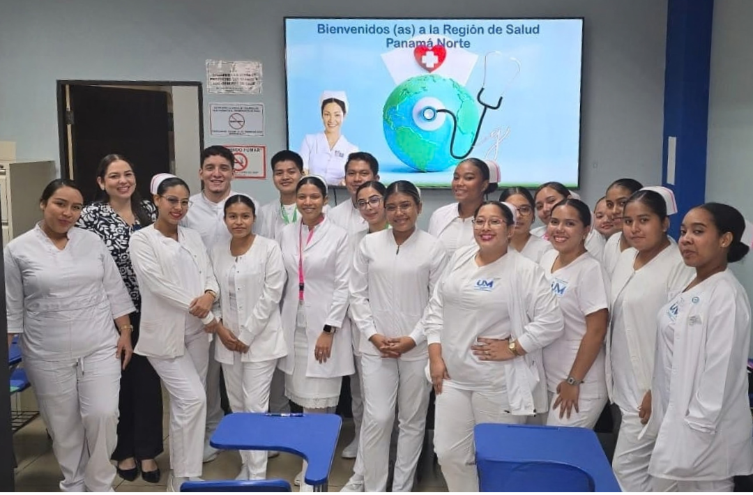 Futuros profesionales de Enfermería se preparan para iniciar sus prácticas clínicas en Panamá Norte